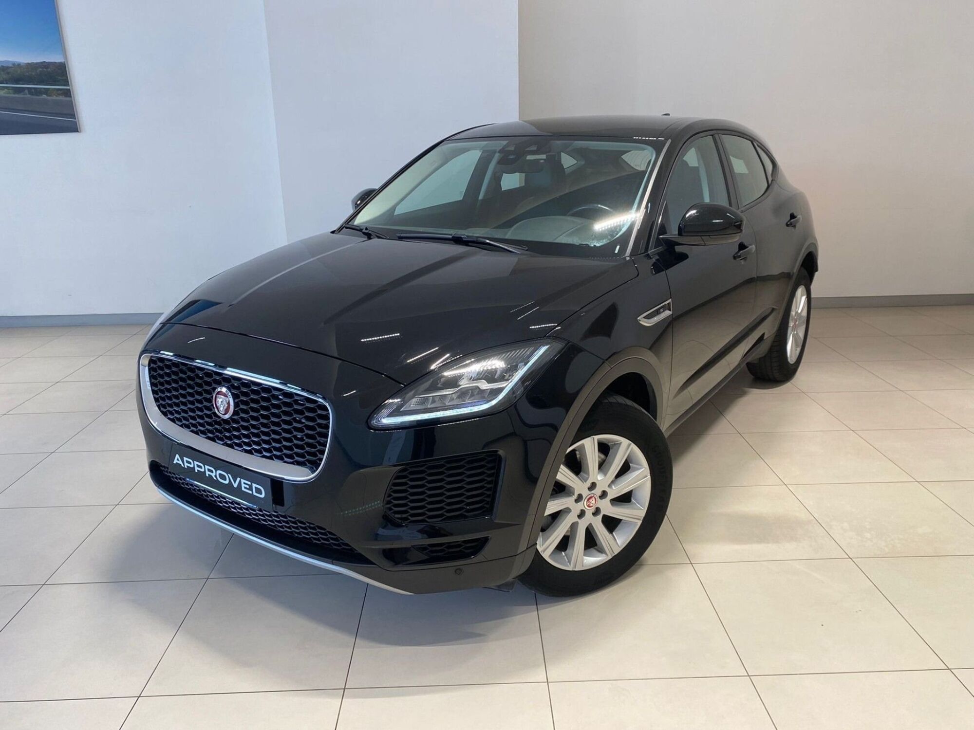 Jaguar E-Pace 2.0D 150 CV AWD aut. S  del 2020 usata a Napoli