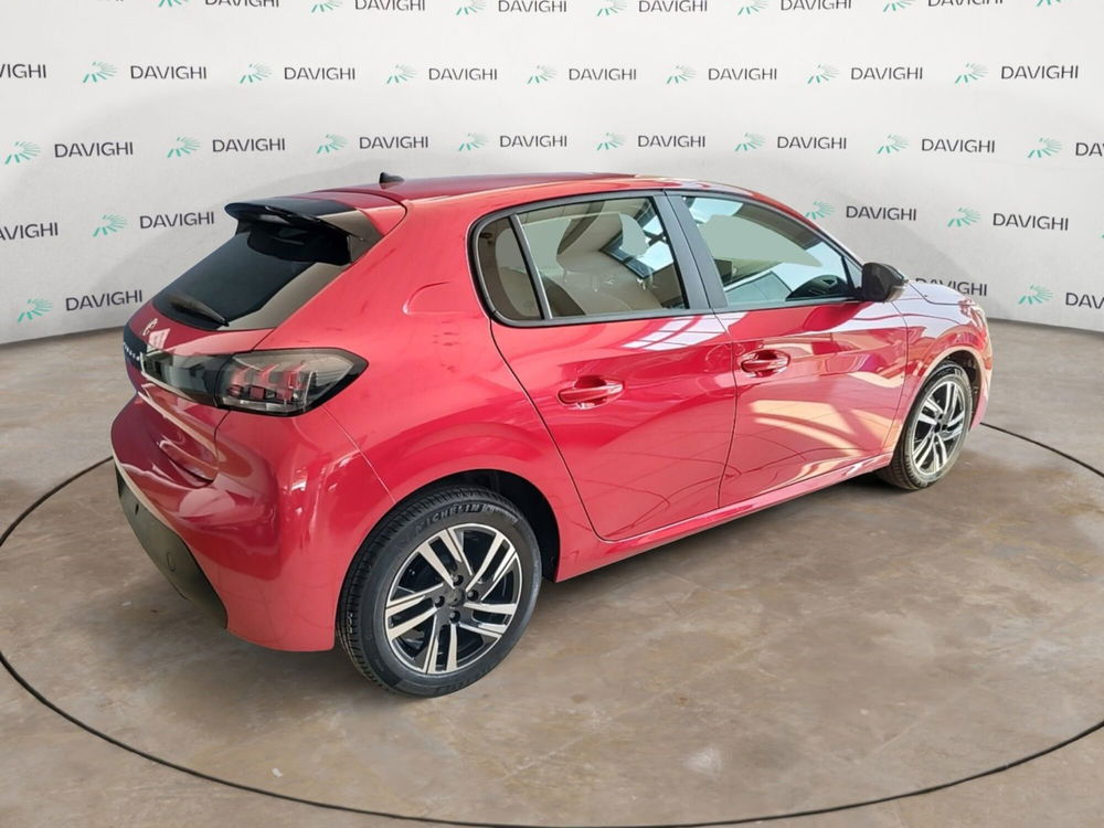 Peugeot 208 nuova a Cremona (4)