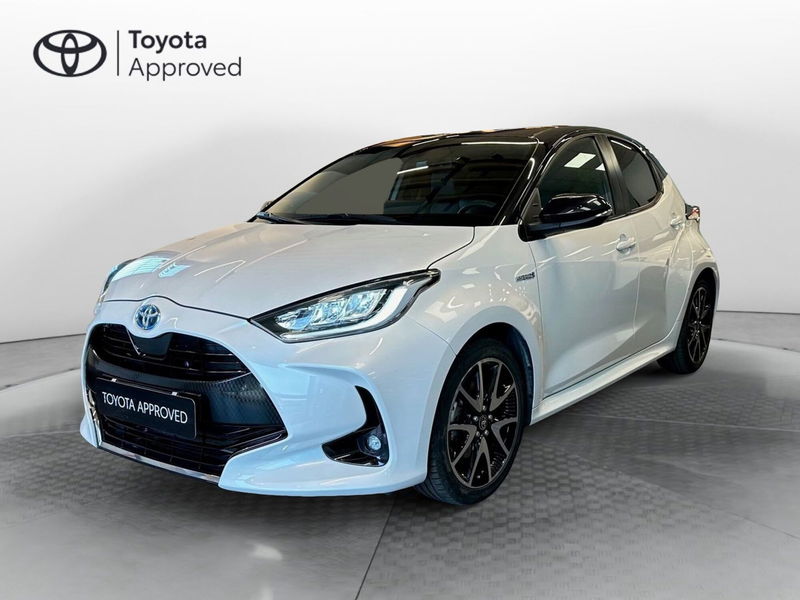 Toyota Yaris 1.5 Hybrid 5 porte Style del 2021 usata a Catanzaro