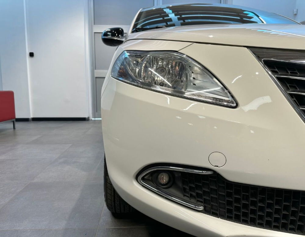 Lancia Ypsilon usata a Ferrara (14)