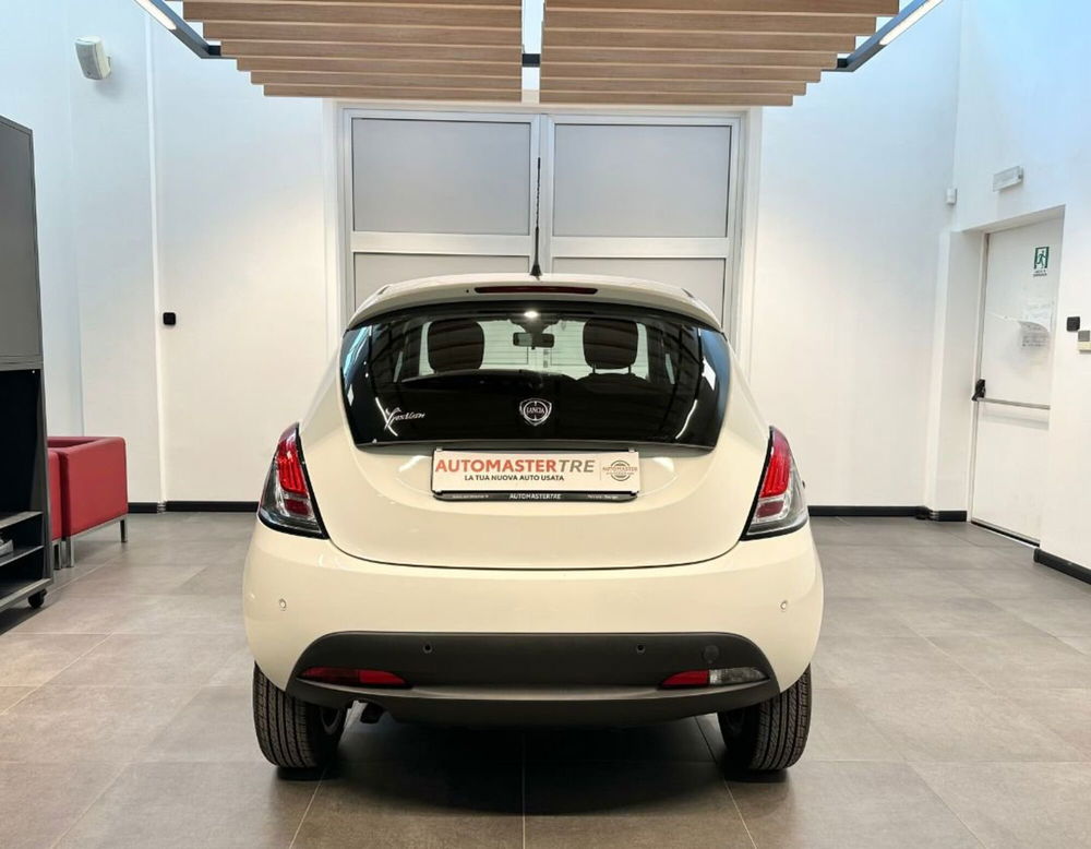 Lancia Ypsilon usata a Ferrara (2)