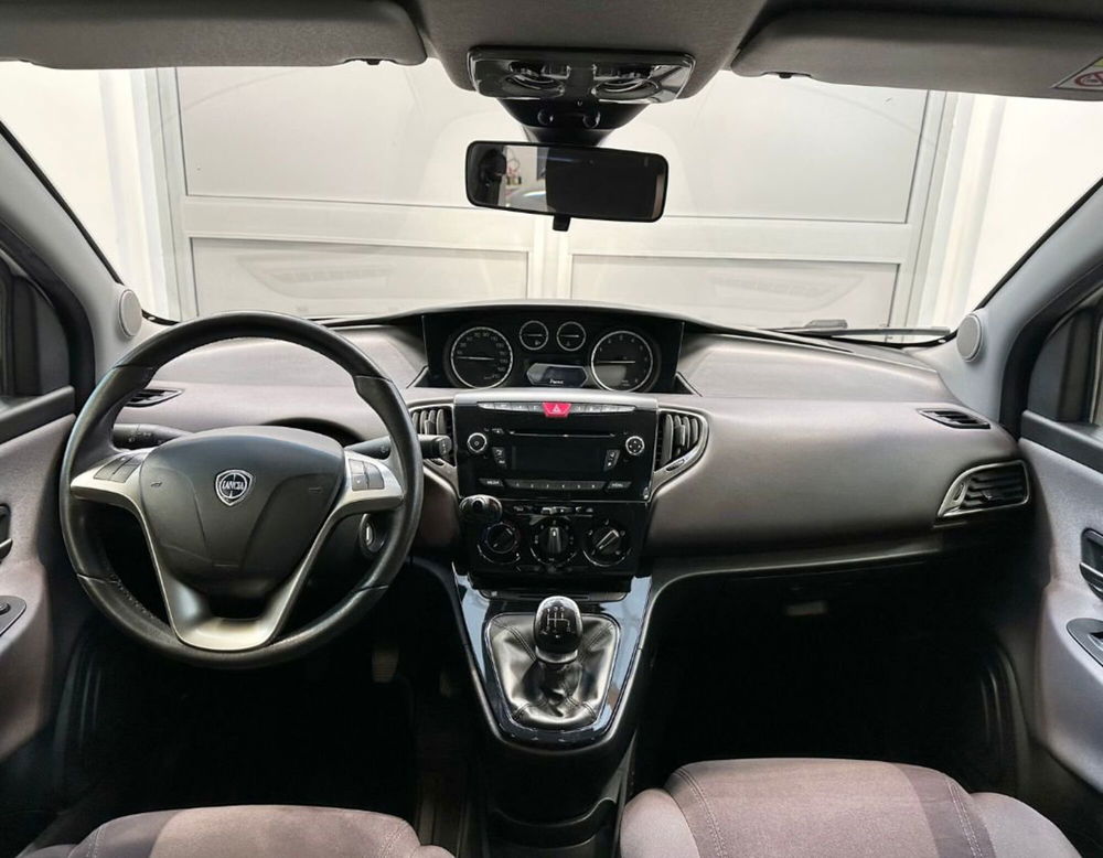 Lancia Ypsilon usata a Ferrara (7)