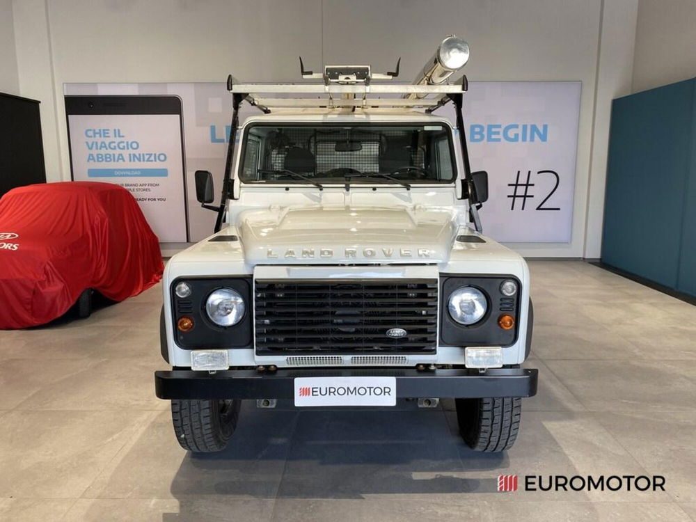 Land Rover Defender usata a Bari (2)