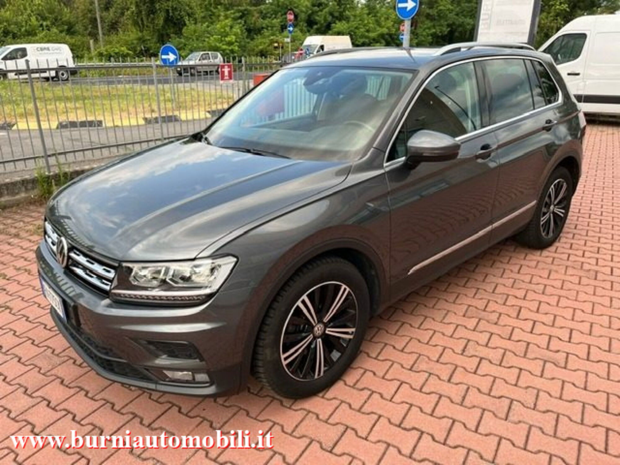 Volkswagen Tiguan 1.6 TDI SCR Business BlueMotion Technology  del 2018 usata a Cassano d&#039;Adda