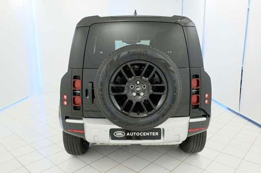 Land Rover Defender usata a Mantova (7)