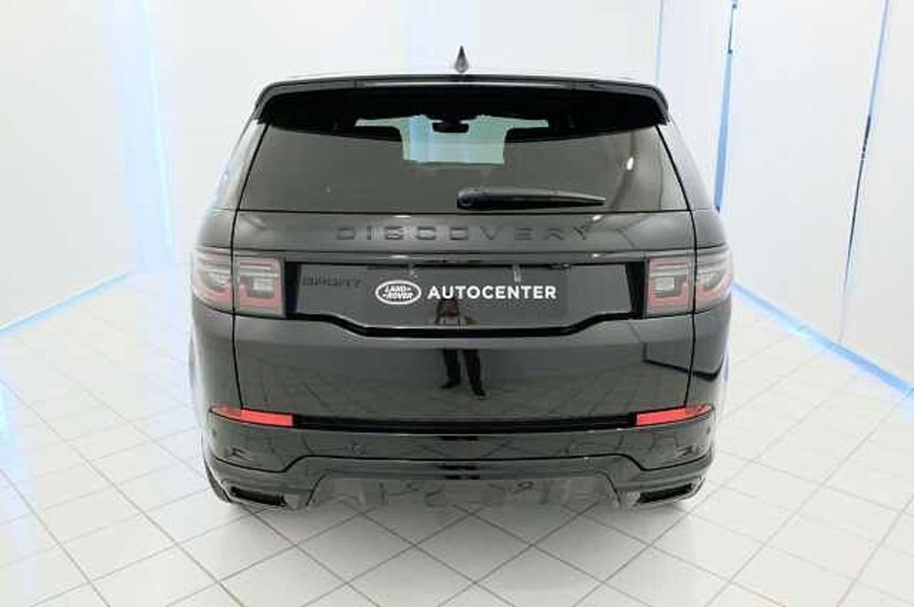 Land Rover Discovery Sport nuova a Mantova (7)