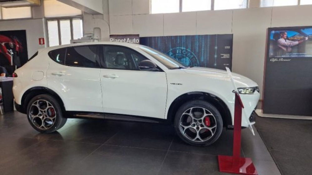 Alfa Romeo Tonale nuova a Modena (3)