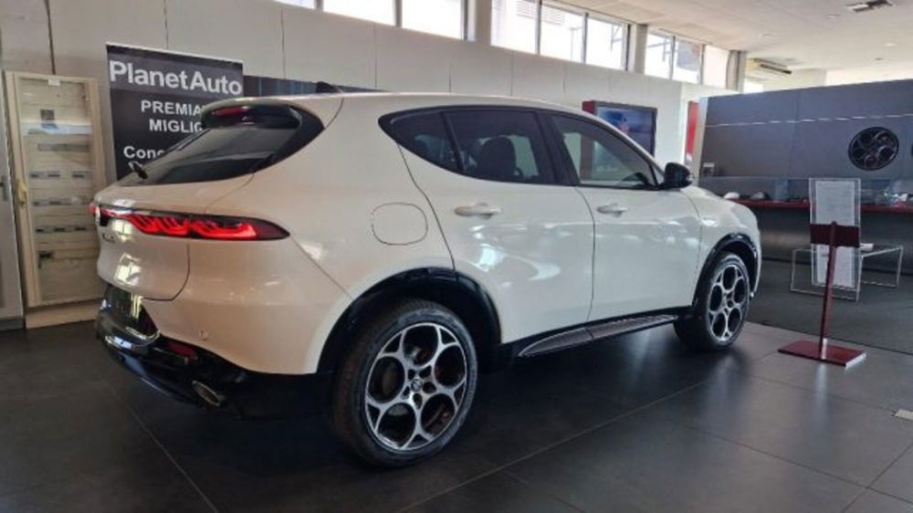 Alfa Romeo Tonale nuova a Modena (4)