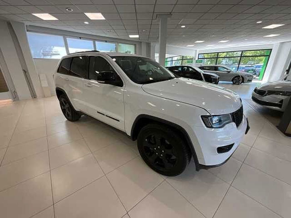 Jeep Grand Cherokee usata a Ancona (8)