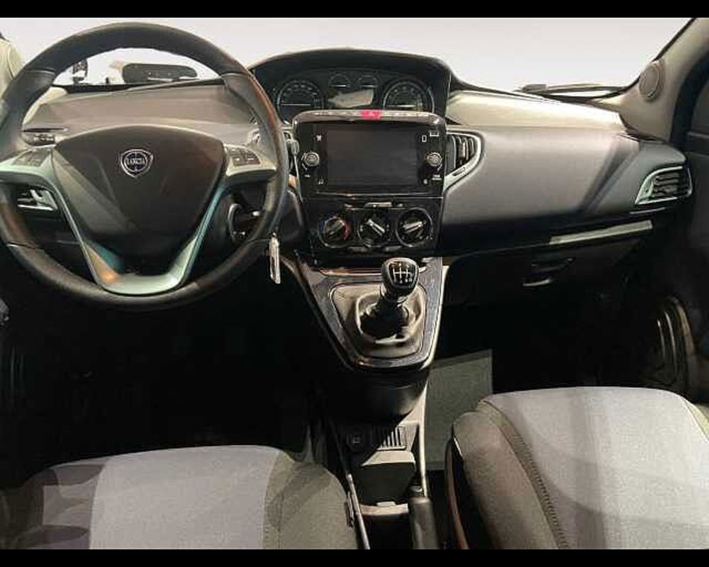 Lancia Ypsilon usata a Cuneo (10)