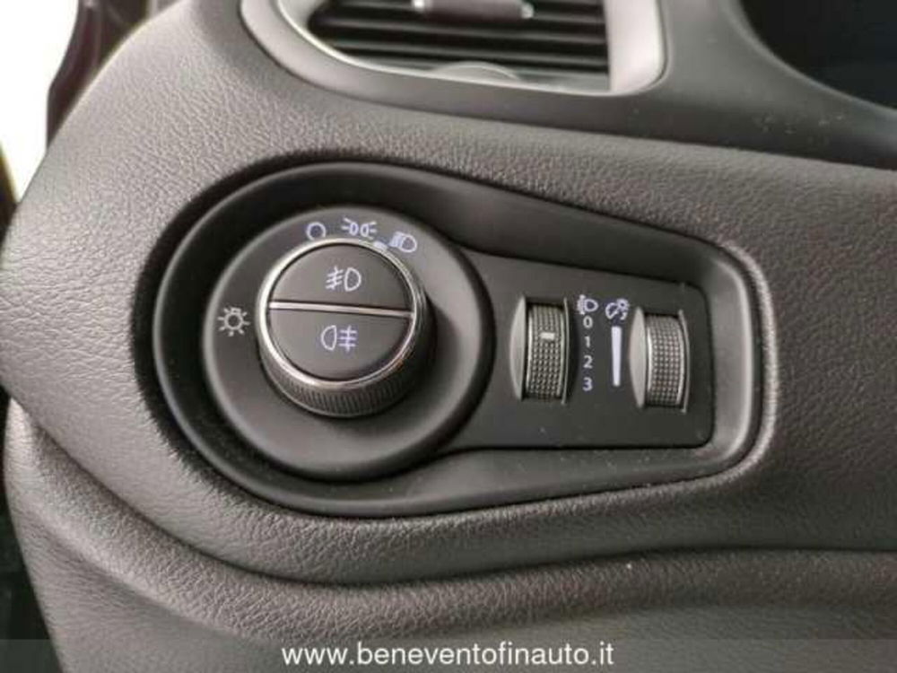 Jeep Renegade usata a Avellino (14)