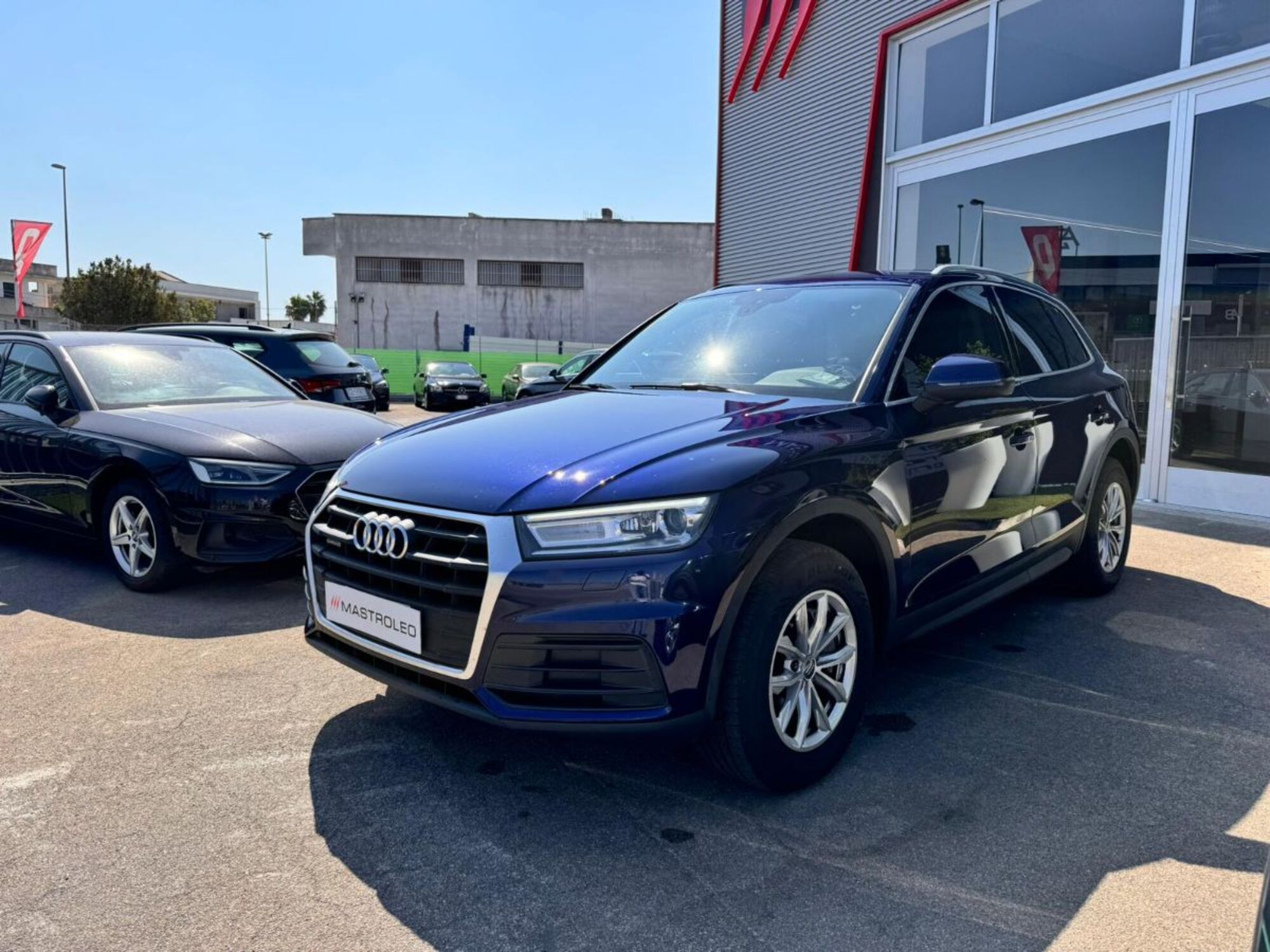 Audi Q5 2.0 TDI 190 CV S tronic Business del 2017 usata a Tricase