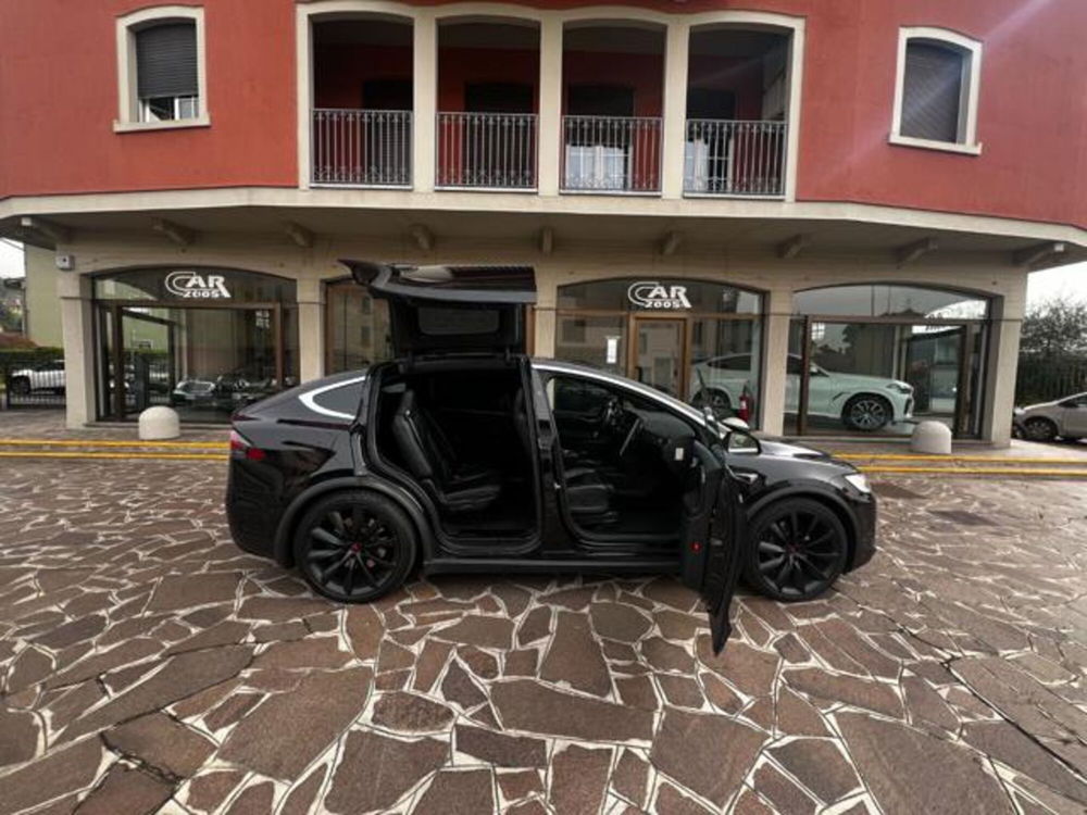 Tesla Model X usata a Bergamo (16)