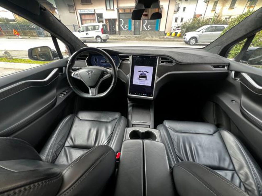 Tesla Model X usata a Bergamo (18)