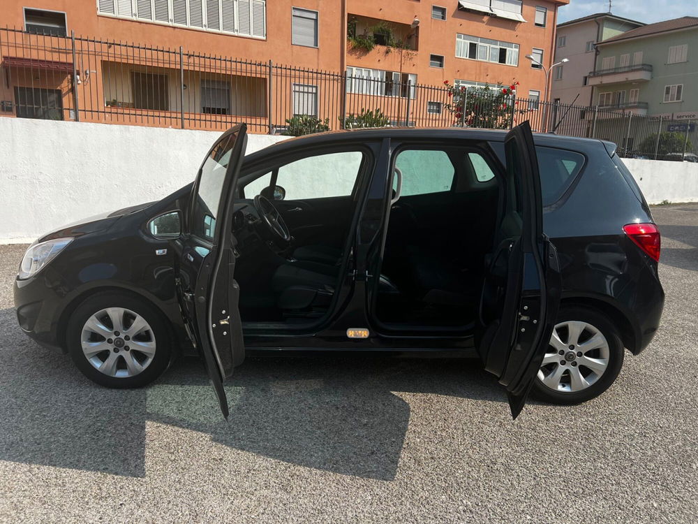 Opel Meriva usata a Messina (8)