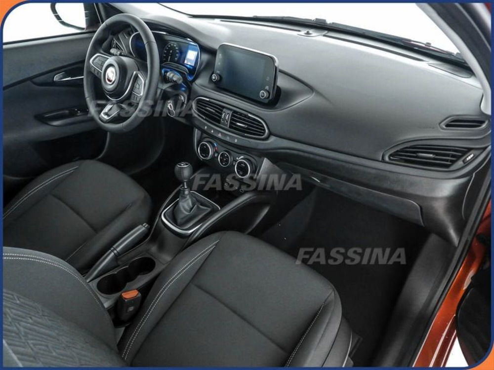 Fiat Tipo Station Wagon nuova a Milano (14)