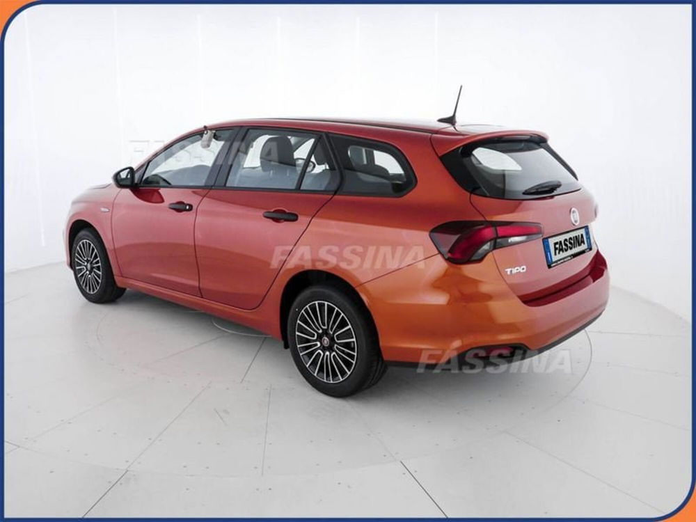 Fiat Tipo Station Wagon nuova a Milano (4)