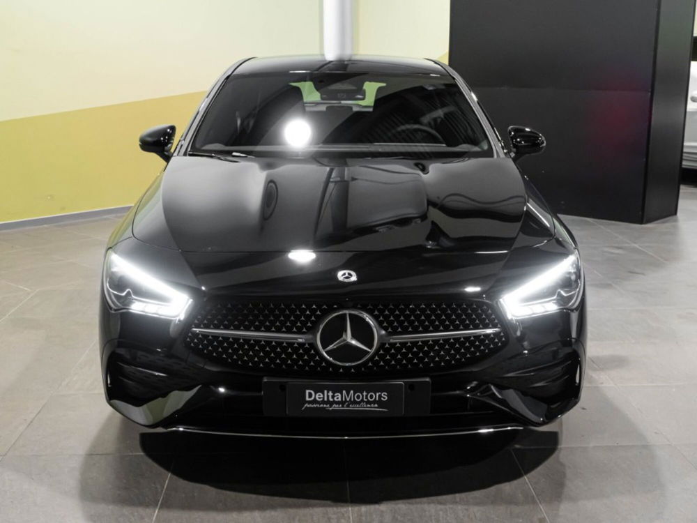 Mercedes-Benz CLA Shooting Brake nuova a Macerata (2)