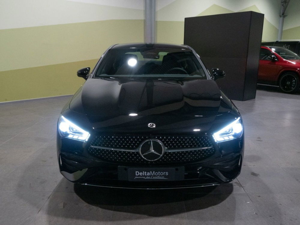 Mercedes-Benz CLA Shooting Brake nuova a Macerata (2)