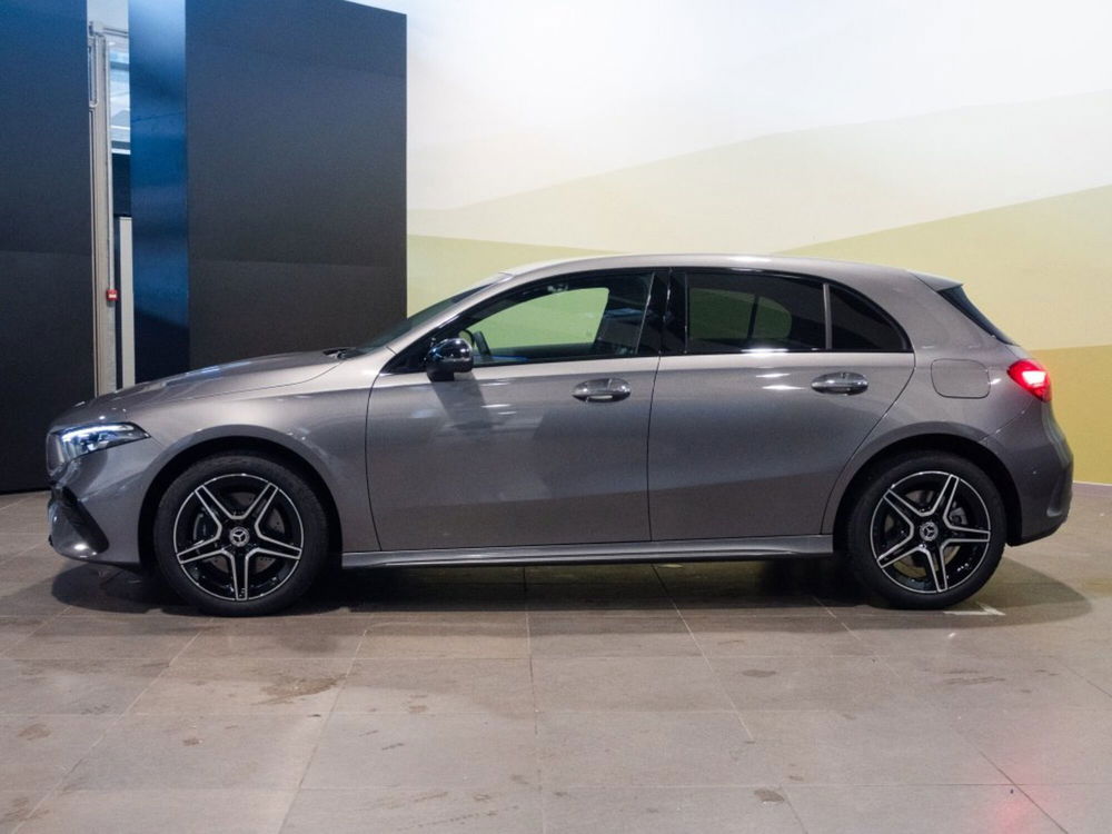 Mercedes-Benz Classe A Sedan nuova a Ancona (5)