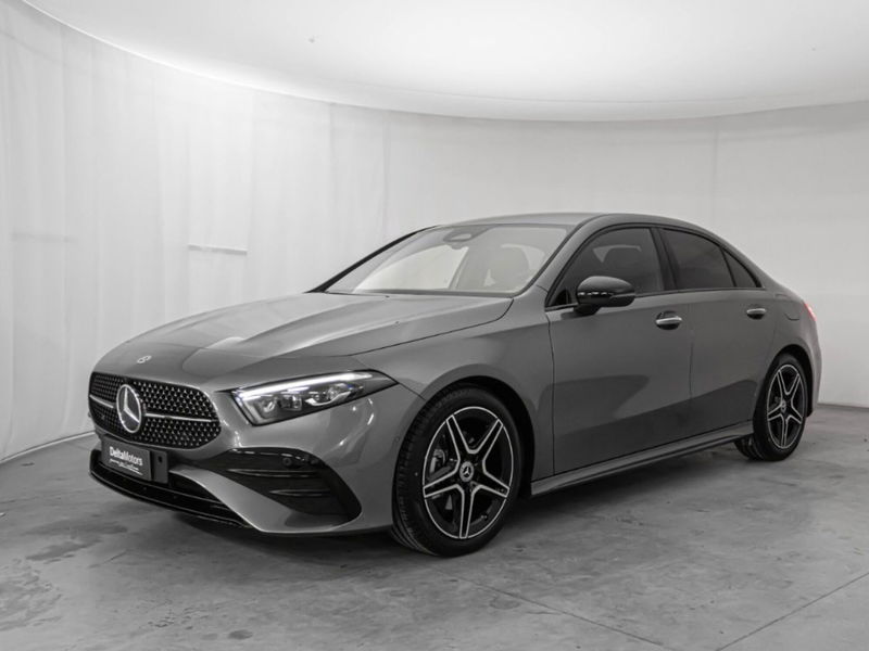 Mercedes-Benz Classe A Sedan 180 d AMG Line Premium Plus auto nuova a Montecosaro