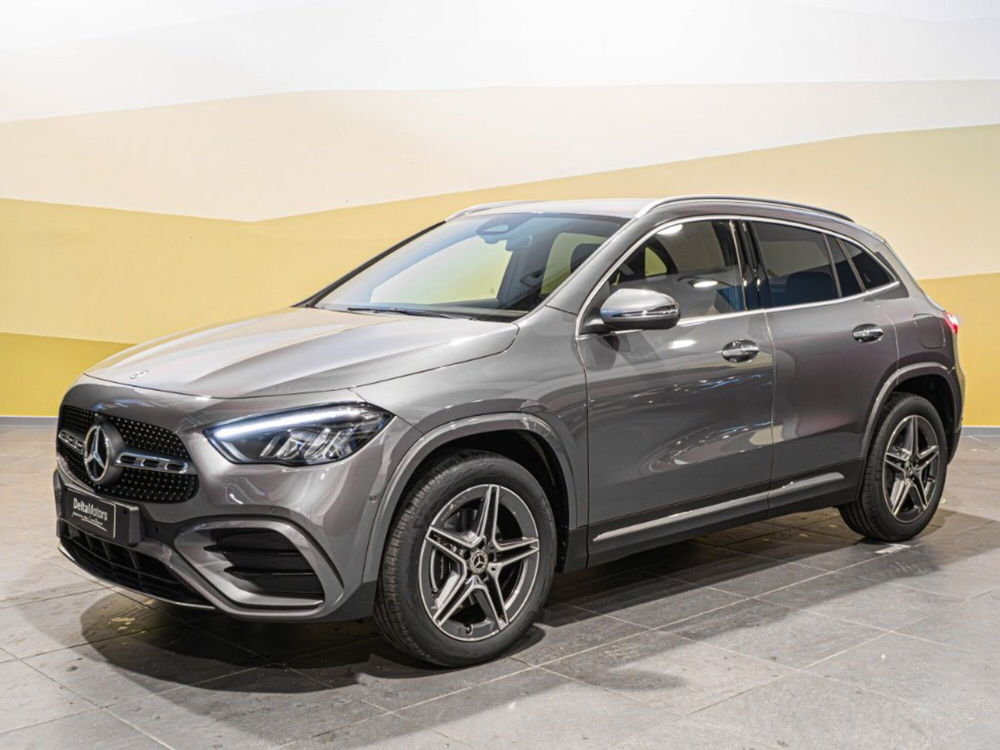 Mercedes-Benz GLA SUV nuova a Ancona