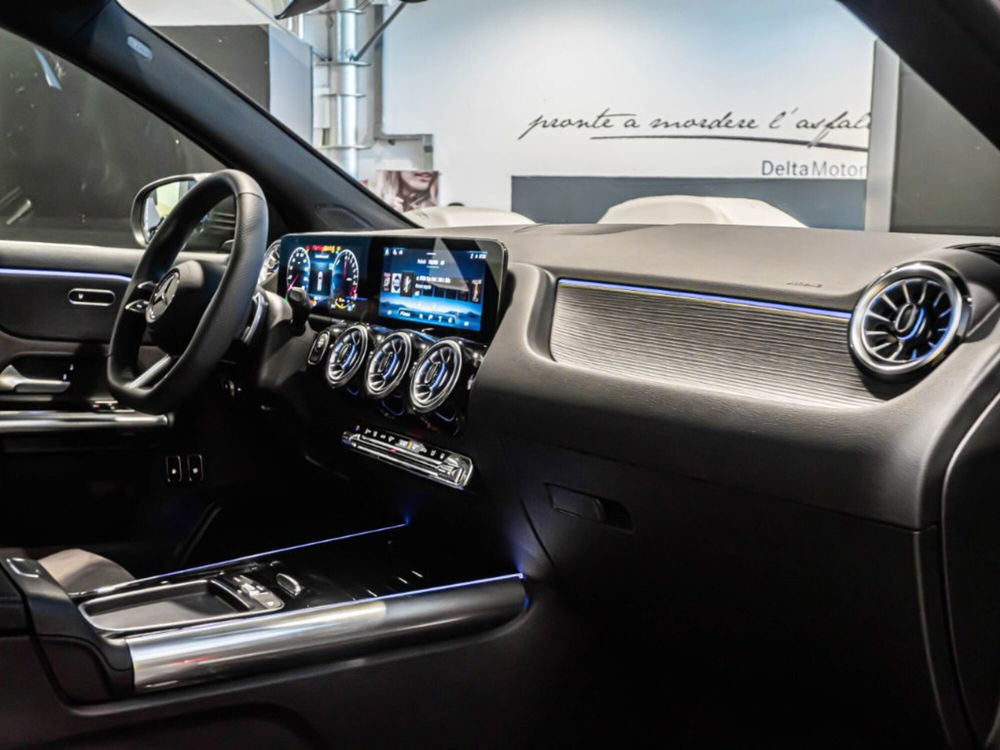 Mercedes-Benz GLA SUV nuova a Ancona (16)