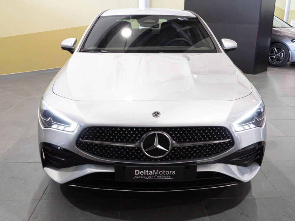 Mercedes-Benz CLA Shooting Brake nuova a Ancona (2)