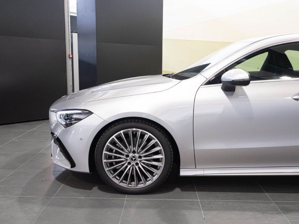 Mercedes-Benz CLA Shooting Brake nuova a Ancona (4)