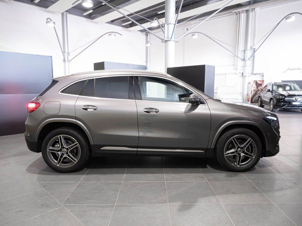 Mercedes-Benz GLA SUV nuova a Ancona (9)