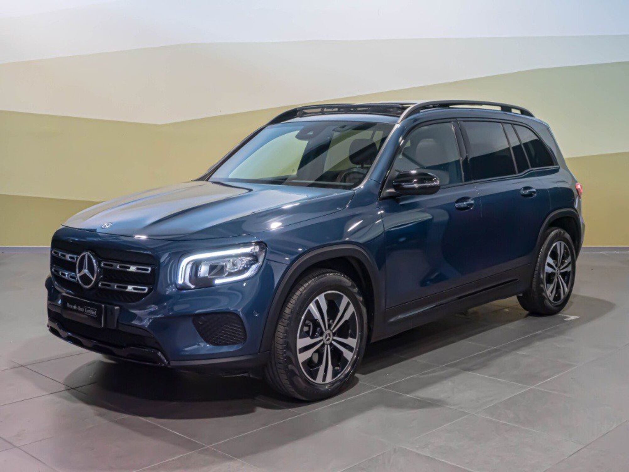 Mercedes-Benz GLB 200 d Automatic Sport Plus del 2020 usata a Montecosaro