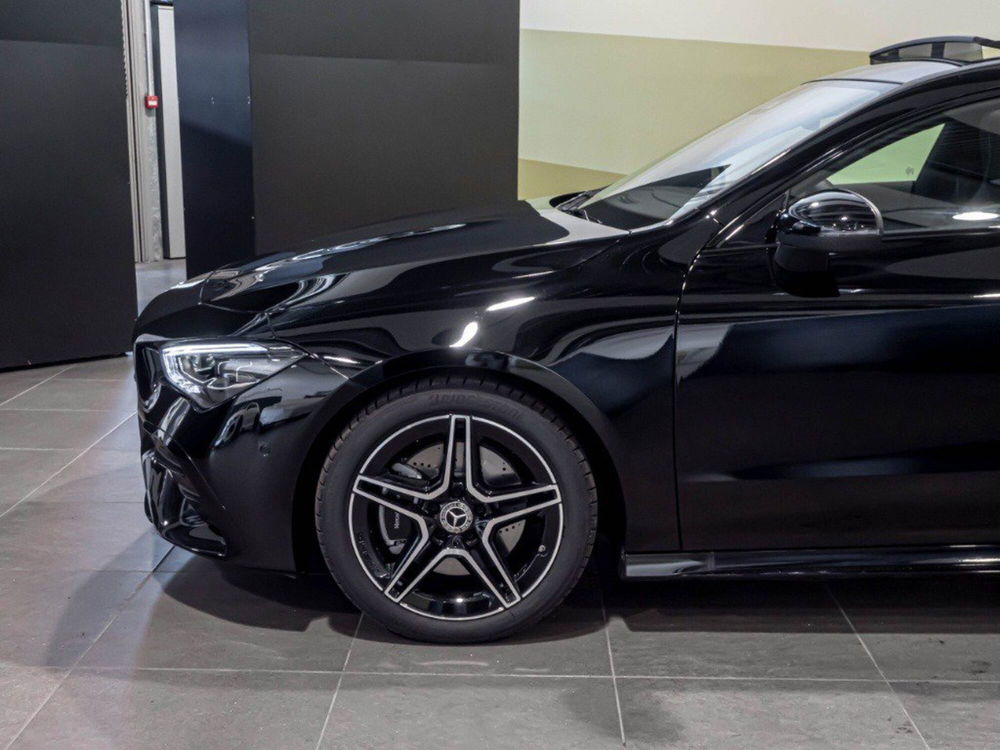 Mercedes-Benz CLA Shooting Brake nuova a Ancona (4)