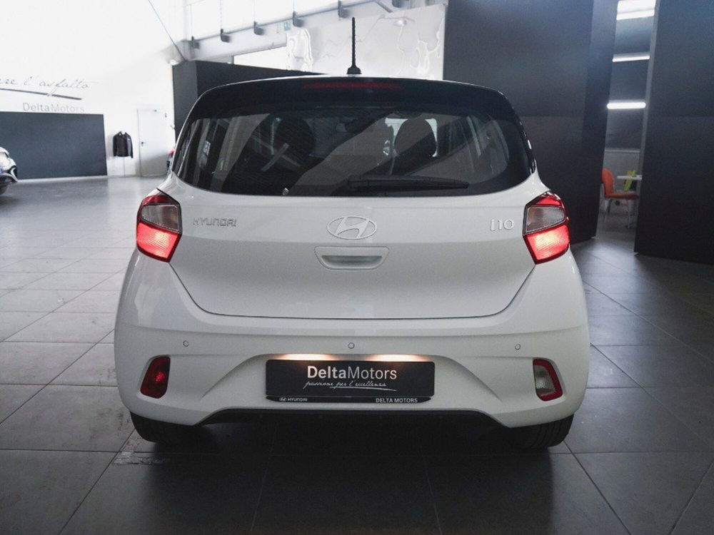 Hyundai i10 nuova a Macerata (4)