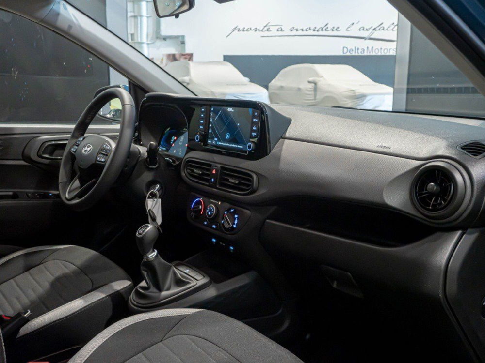 Hyundai i10 nuova a Ancona (19)