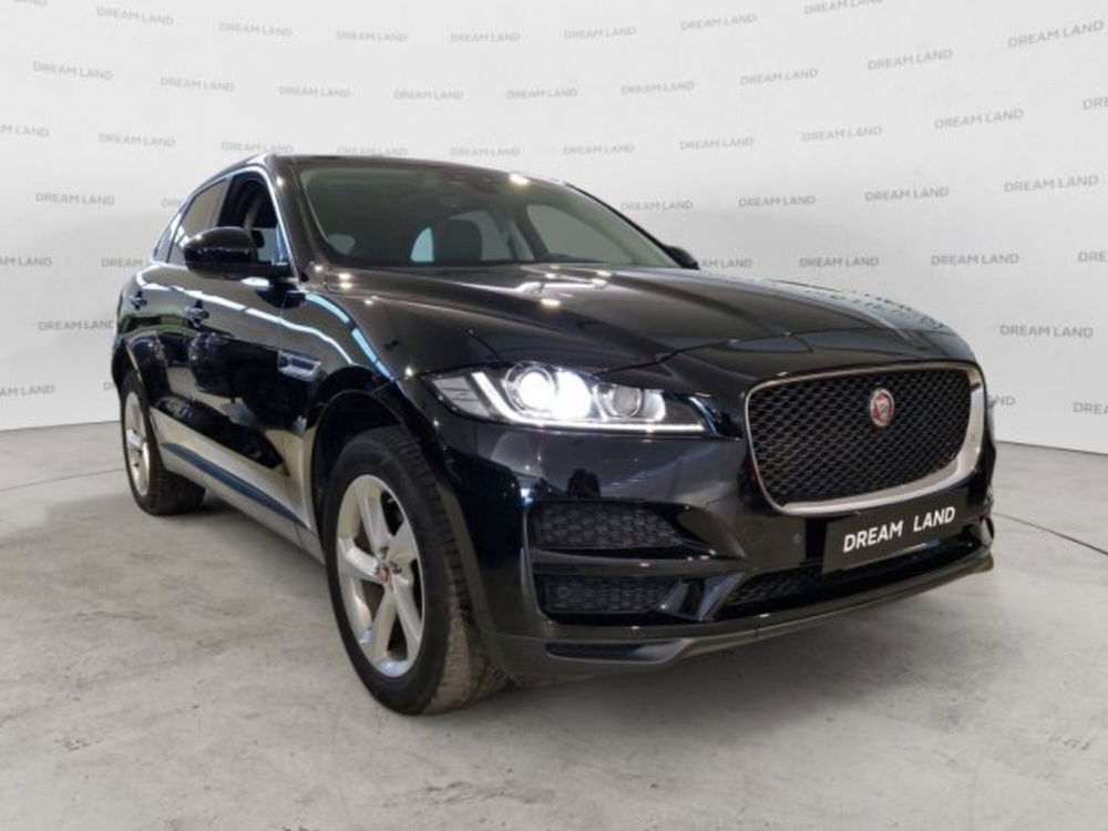 Jaguar F-Pace usata a Livorno (11)