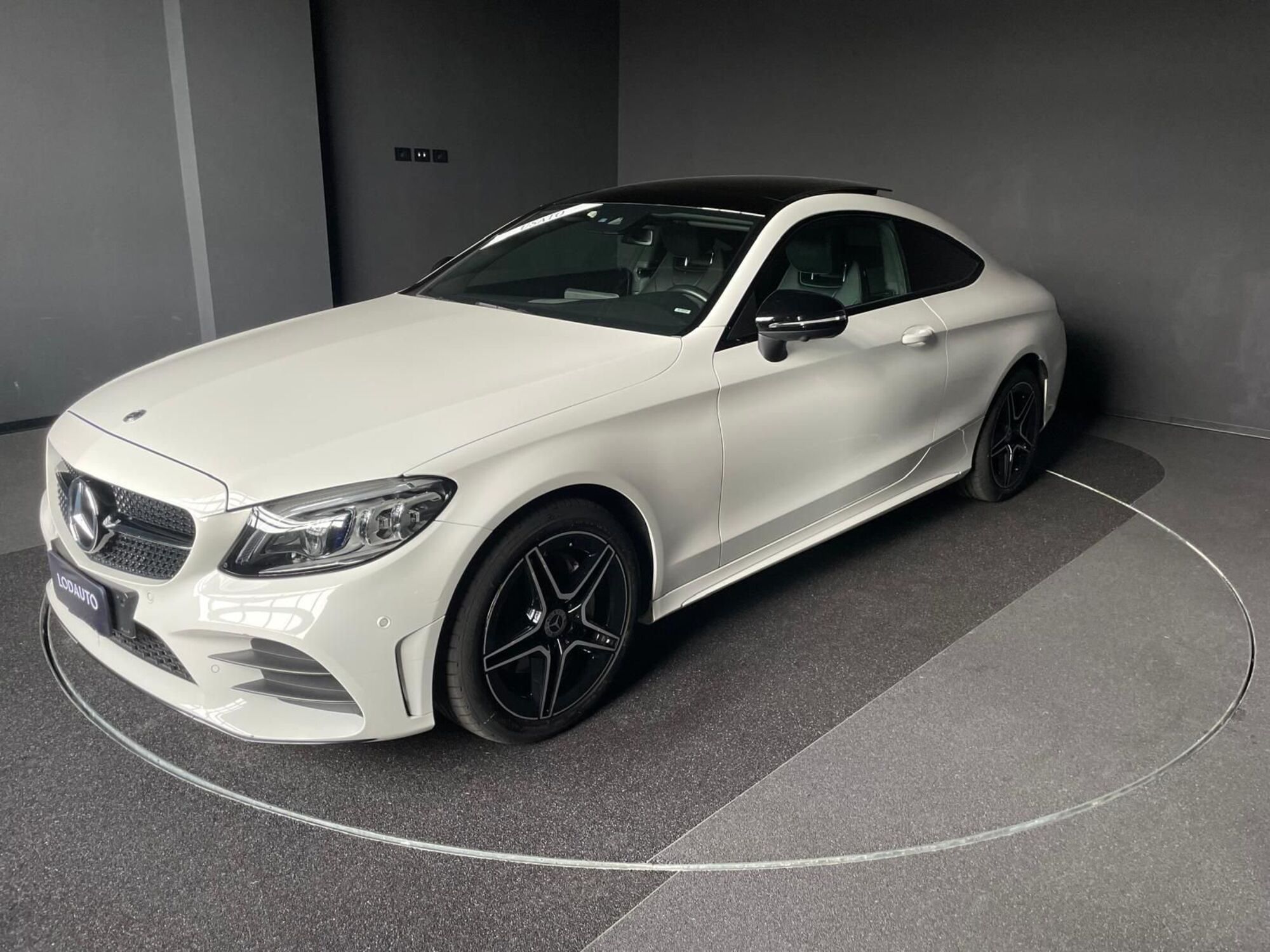 Mercedes-Benz Classe C Coup&eacute; 220 d Auto 4Matic Coup&eacute; Premium Plus  del 2019 usata a Bergamo