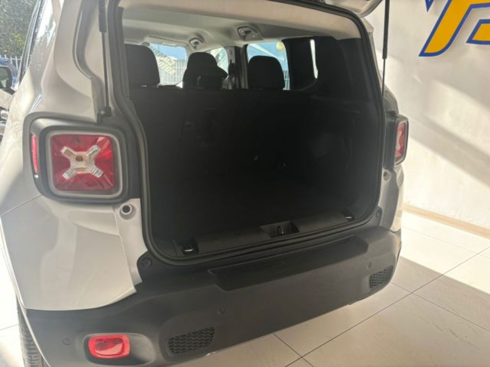 Jeep Renegade usata a Napoli (17)