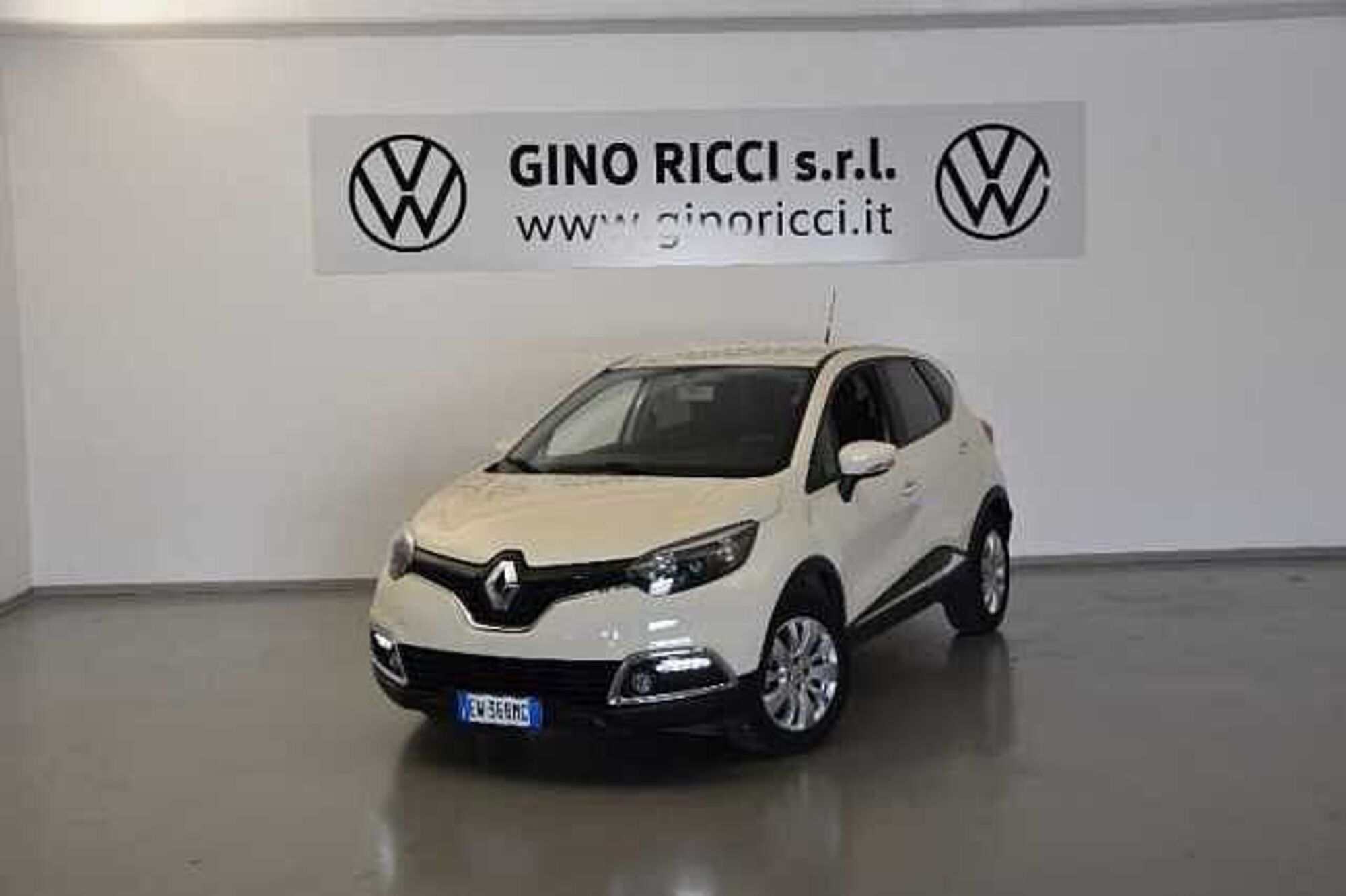 Renault Captur 1.5 dCi 8V 90 CV Start&amp;Stop Live  del 2014 usata a Cesena