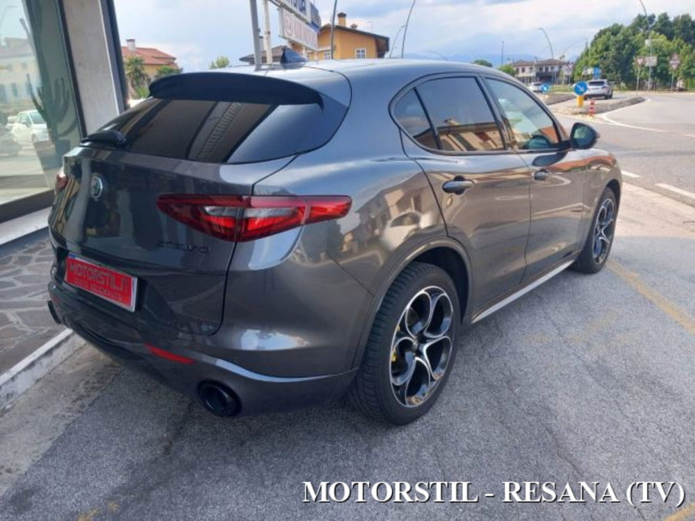 Alfa Romeo Stelvio usata a Treviso (3)