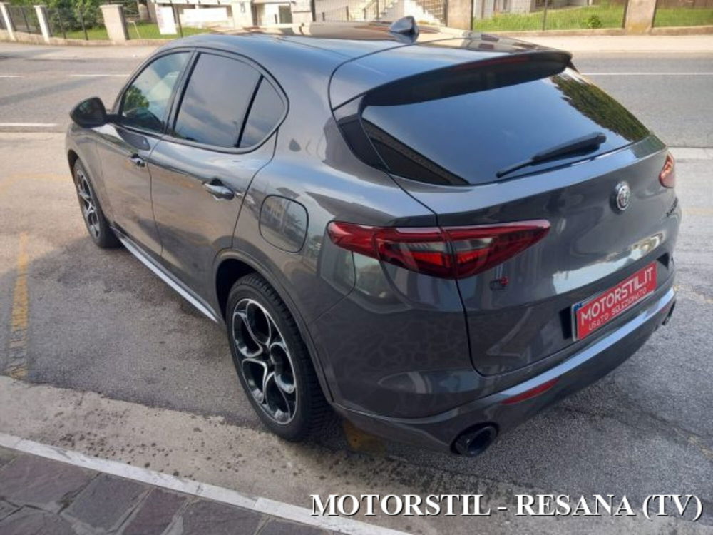 Alfa Romeo Stelvio usata a Treviso (4)