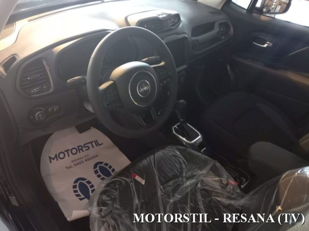 Jeep Renegade nuova a Treviso (4)