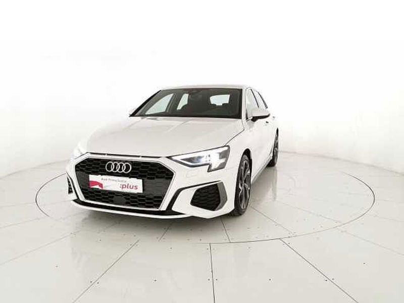 Audi A3 Sportback 30 TDI S line edition  del 2020 usata a San Giovanni Teatino