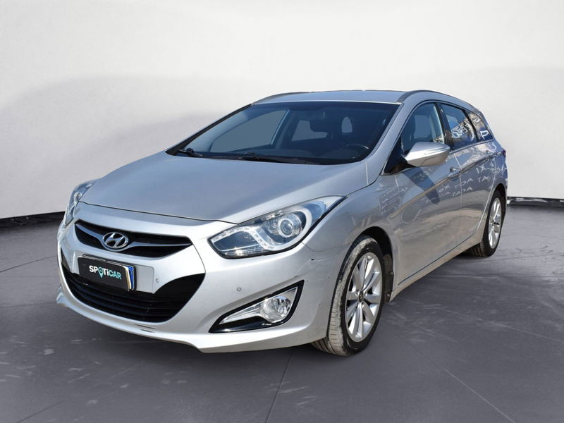 Hyundai i40 Station Wagon 1.7 CRDi 136CV Business del 2014 usata a Catania