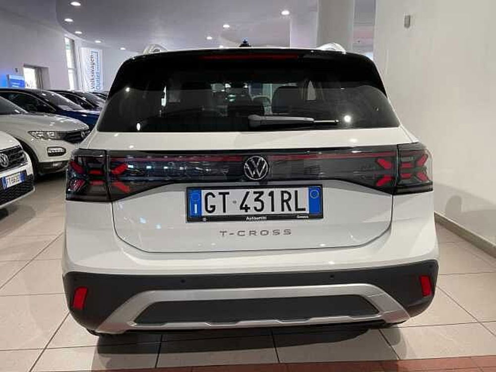 Volkswagen T-Cross nuova a Genova (4)