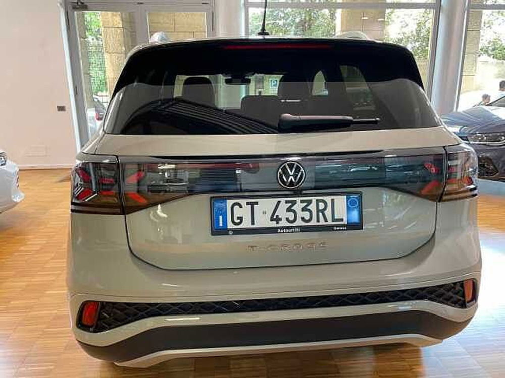 Volkswagen T-Cross nuova a Genova (4)