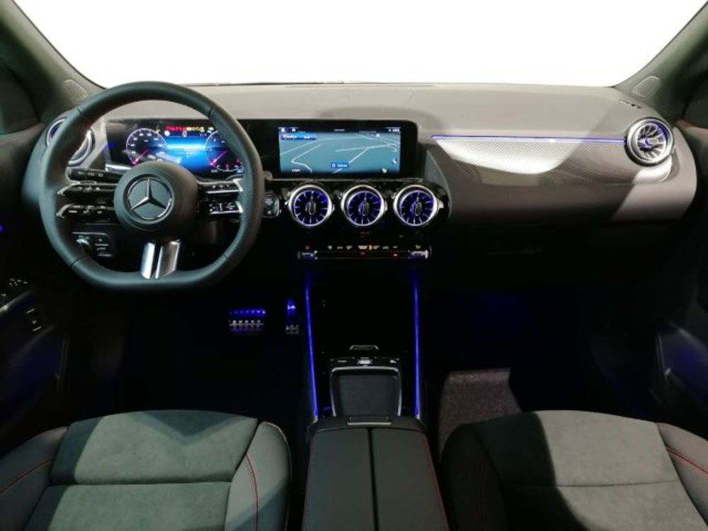 Mercedes-Benz GLA SUV nuova a Bologna (12)