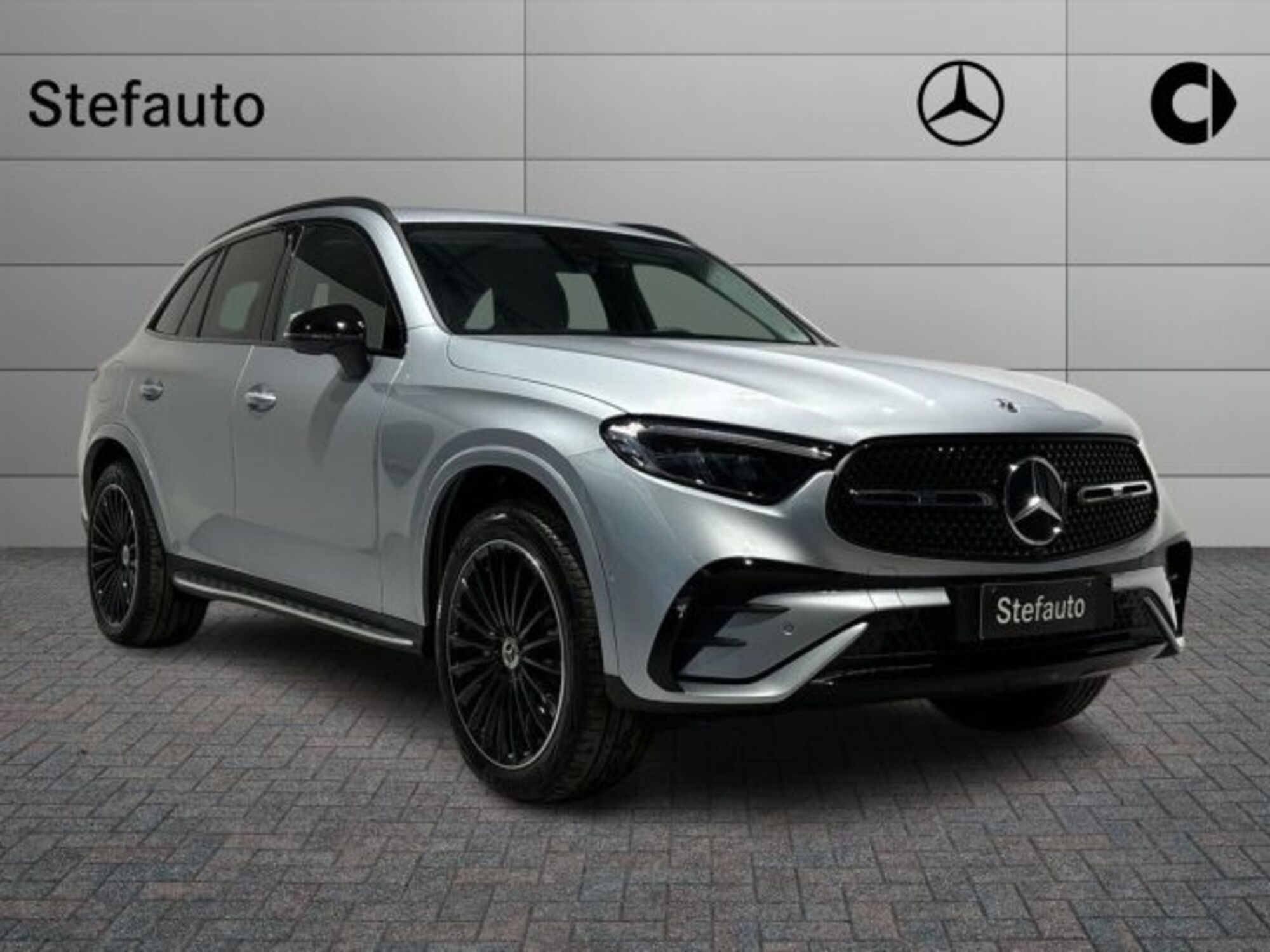 Mercedes-Benz GLC 220 d 4Matic Mild Hybrid AMG Advanced nuova a Castel Maggiore