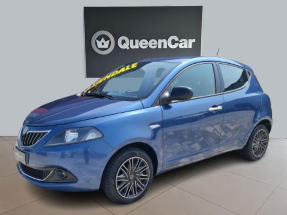 Lancia Ypsilon usata a Torino (15)