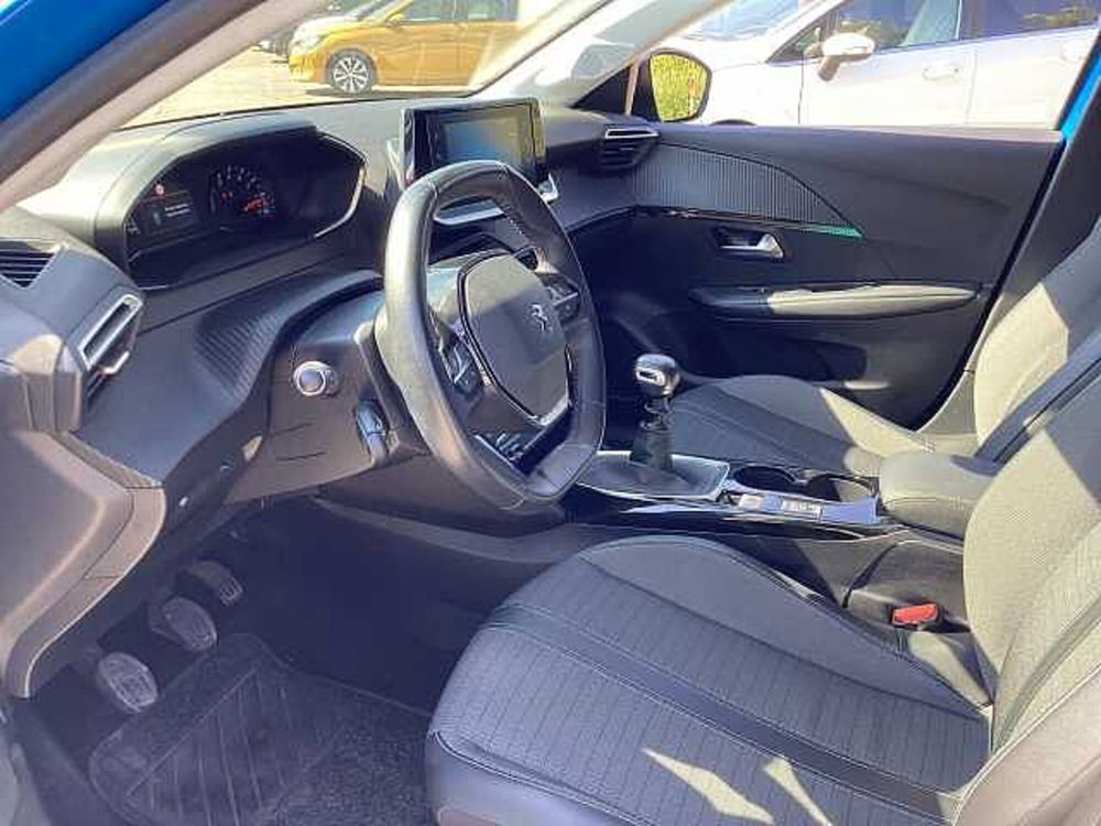 Peugeot 208 usata a Roma (12)