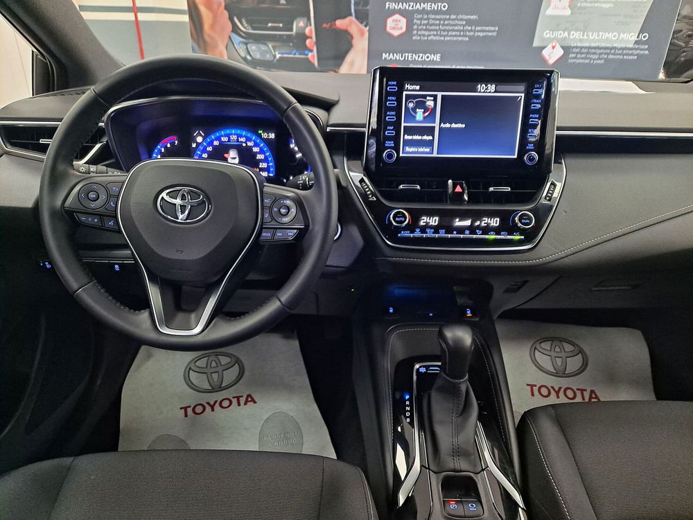 Toyota Corolla usata a Roma (11)